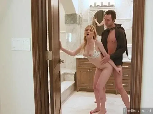 Pegawai periklanan itu keliru pergi ke rumah adik perempuannya yang bejat