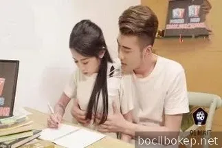 Ajari adik perempuanmu yang lugu