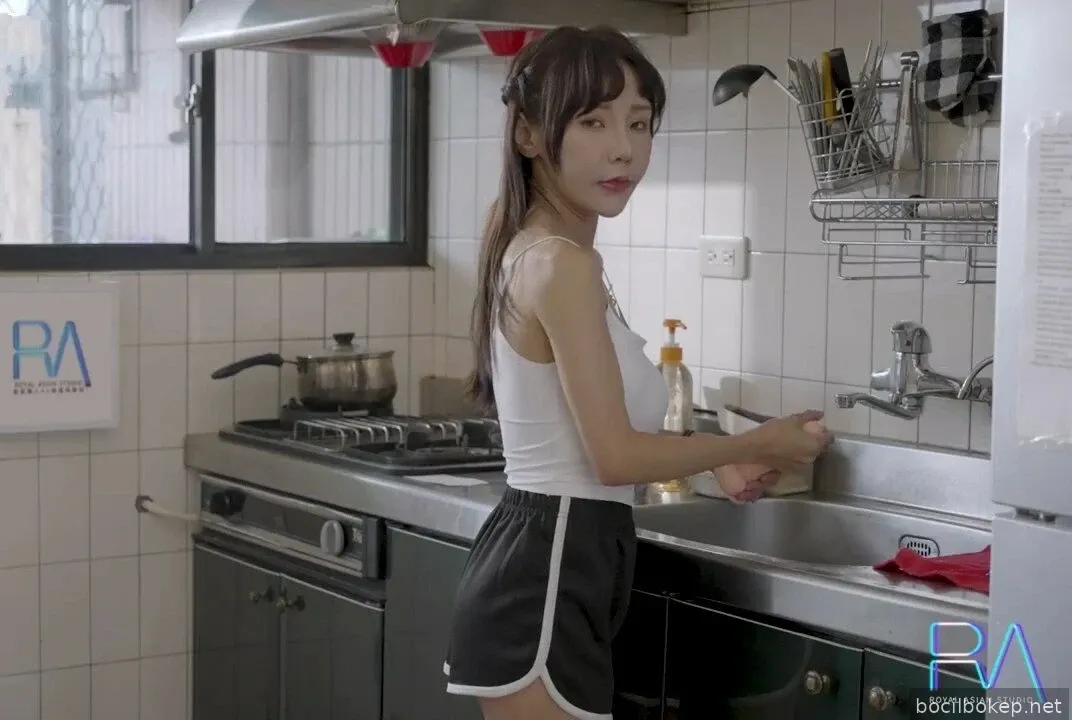 Ayah yang berzinah dan putri remajanya