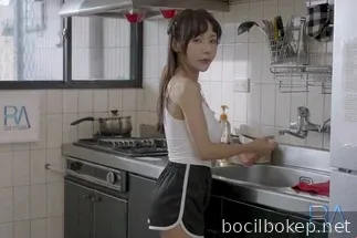 Ayah yang berzinah dan putri remajanya