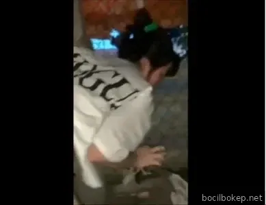 Menyelinap dengan kekasih Anda di hari libur